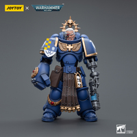 Warhammer Collectibles: 1/18 Scale Ultramarines Lieutenant with Power Fist