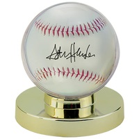 Ultra Pro: UP81152 Gold Base Baseball Display