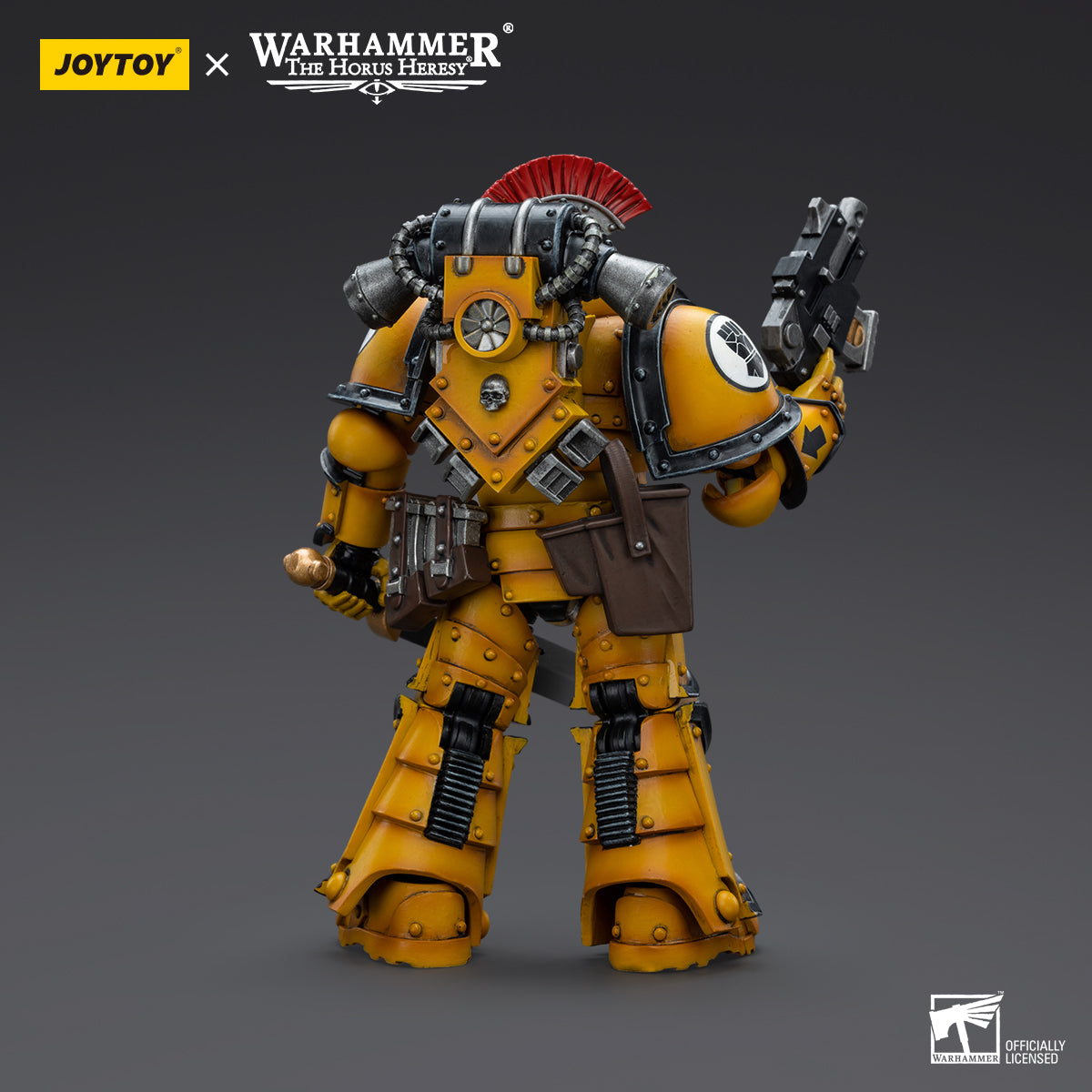 Warhammer Collectibles: 1/18 Scale Imperial Fists Legion MkIII Tactical Squad Legionary with Vexilla